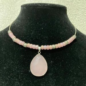Handmade pink agate pendant choker